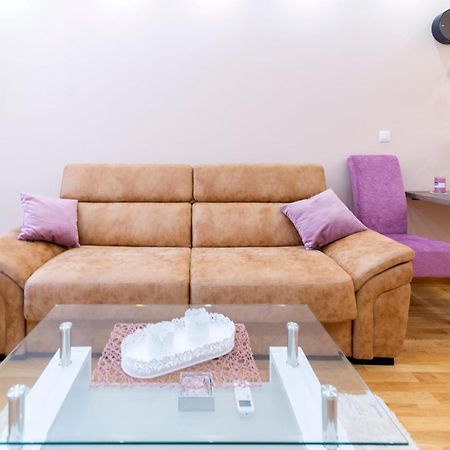 Mili Lux Apartman ノヴィ・サド エクステリア 写真