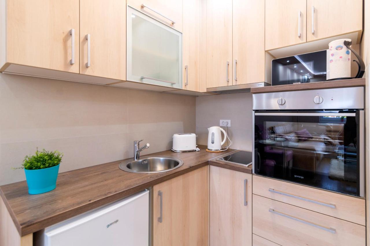 Mili Lux Apartman ノヴィ・サド エクステリア 写真