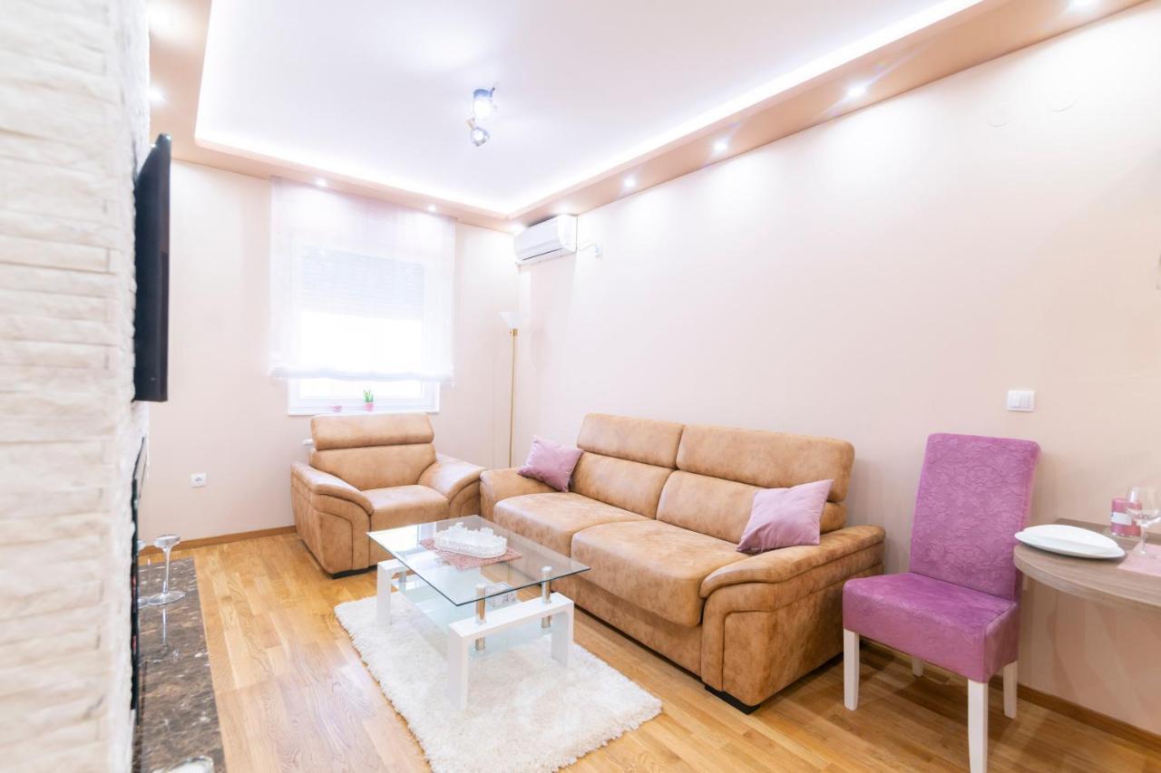 Mili Lux Apartman ノヴィ・サド エクステリア 写真